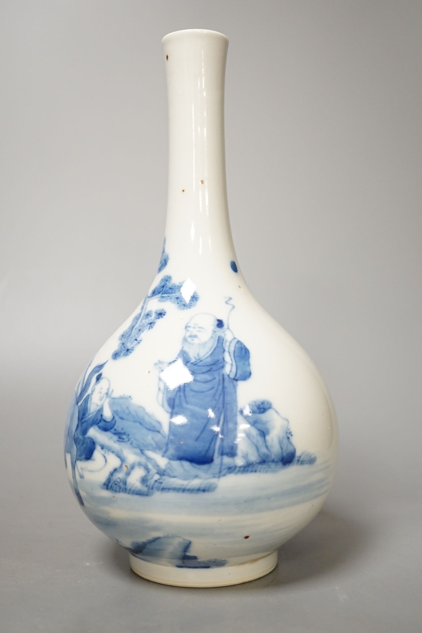 A 19th century Chinese blue and white bottle vase, 24cm